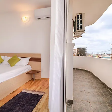 Solero מלון אפורי נורד